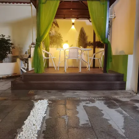 Floral Hotel·One acre Huatang Garden Homestay