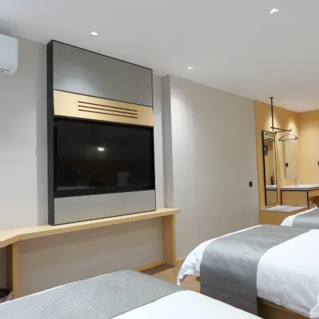 Plateau Impression Fashion Hotel (mojiajie Daxin Street Night Market)