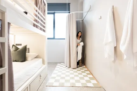 Little Drifter Melbourne Отели рядом с достопримечательностью «Технологический институт Ройал Мельбурн»