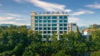 Jinghong Zhuohe Wenze Hotel (Daizu Park Ganlanba) Hotels near Xishuangbanna Dai Park - Pavilion