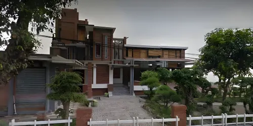 Villa Mediana فنادق في Pacet