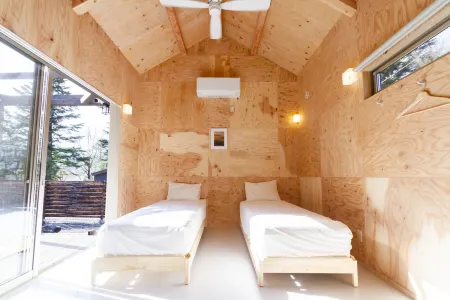 IZUKOGEN TENT RESORT