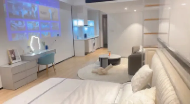 Anlan Yingyue Design Apartment (Tianyi Square Town God's Temple Subway Station)