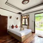 Sea Beach at Lipe Hotels in Ko Lipe
