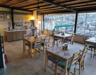 카라두트 케이브 호텔