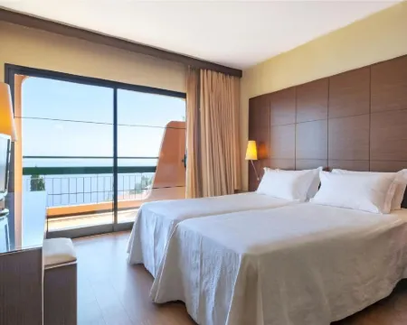 Dom Pedro Garajau Hotels in Canico