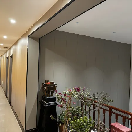 Zhenai Hotel
