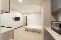 44 ريزيدنس آند ريزورت - شرفة