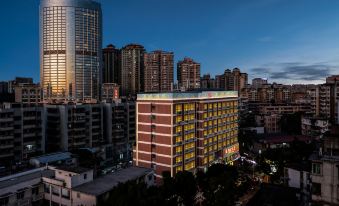 Meigang Hotel(Finance City and YuanCun Metro Station)