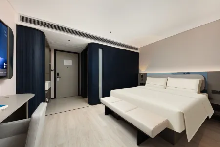 Shanghai Songjiang Jiuting Street Atour Light  Hotel Отели рядом с достопримечательностью «Ma Xiangbo Former Residence»