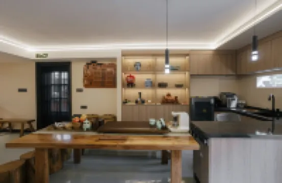 Lianxi Story·streamlet Light Luxury Vacation Villa