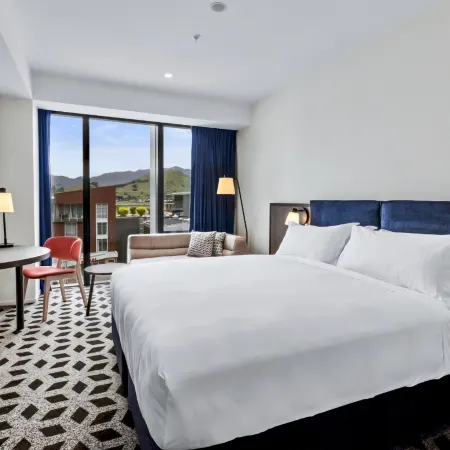 Holiday Inn QUEENSTOWN REMARKABLES PARK by IHG Hotels in Queenstown