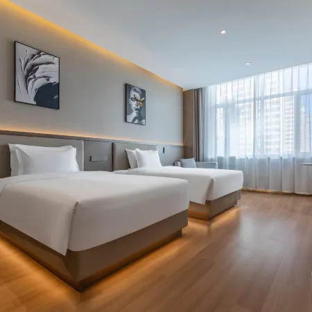 Tourist International Hotel (Ulanqab Wanda Plaza High-Speed Railway Station Branch)