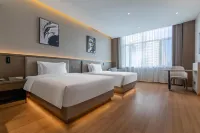 Tourist International Hotel (Ulanqab Wanda Plaza High-Speed Railway Station Branch)