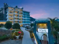 Lanshan Wangyue Homestay (Yangshuo Shili Gallery Store) Hotels near Julong Pool