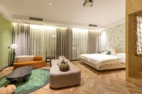 Verdantia Seasons Hotel Hotels in Luzhai