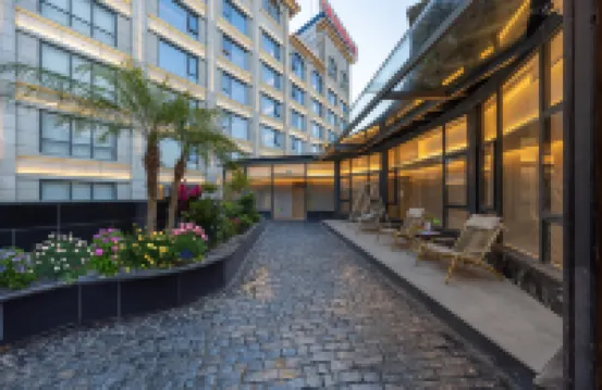 維也納國際酒店（大理洱海公園高鐵站店） 大理市酒店