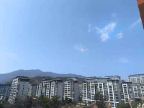 Tianlong Hotel (Lufeng South Railway Station Jinshan Ancient Town Branch) Hotels in Lufeng