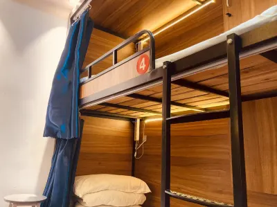 Xiao'er Family (Shenzhen North Station Store) Hotel a 