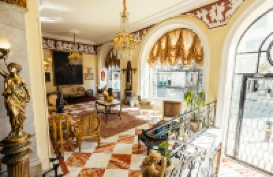 Le Metropole Luxury Heritage Hotel since 1902 by Paradise Inn Group