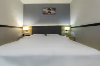 Yuxuan Dianjing Hotel (Nanrui Shop)
