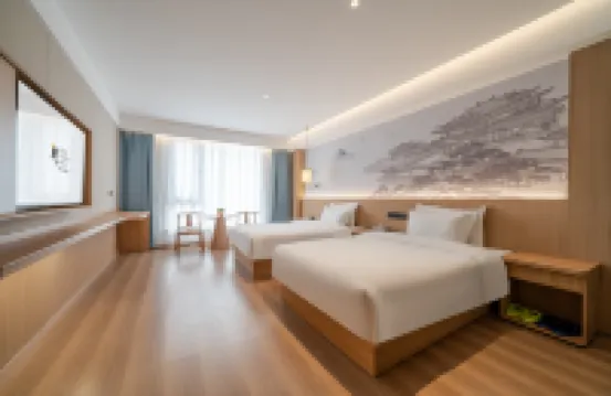 Rezen Ruixuan Hotel (Luoyang Luoyi Ancient City Branch)