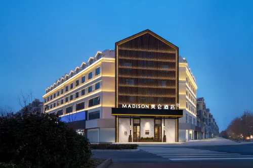 Madison Hotel Heze Cao Inzone Mall - parcheggio