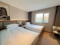 Hejia Inn (Beijing Tsinghua) Hotels near Wudaokou Station