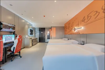 Cheng Xiaowo E-Sports Hotel (Quanjiao Aokang Pedestrian Street)