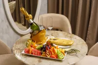 Avenra Gardens Hotel Hotell i Kattuwa