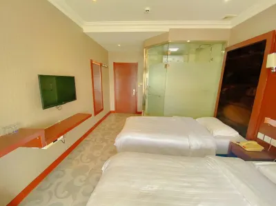 Liaoyuan Qixi Fashion Hotel