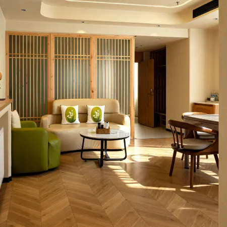 Zunyi Xiyao Hotel (Zunyi Conference Site)