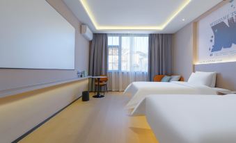 MAXACCOM Future Hotel