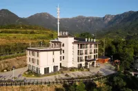 Wugong Mountain Summer Homestay (Wugong Mountain Scenic Area Tourist Service Center Store) Hotels near Wugong Mountain Scenic Area Hiking Trail