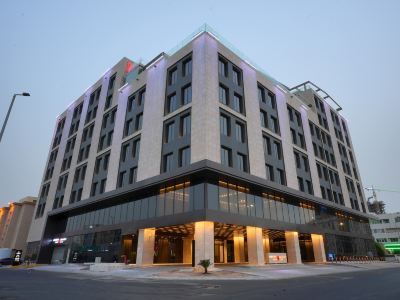 Millennium Al Masar Hotel