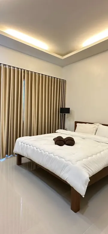 พูลวิลล่า