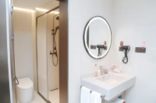 โรงแรมซานคี (สถานีรถไฟใต้ต้าถง ฟันทาวิลด์แอดเวนเจอร์)