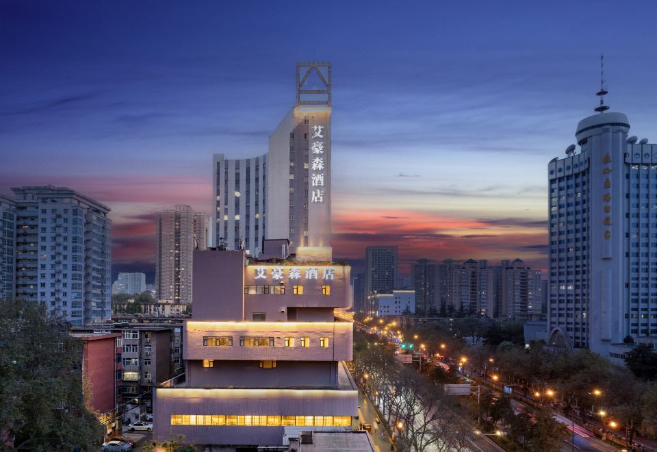 hotel overview picture