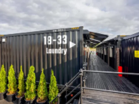 โรงแรมอาร์ 9 เดอะยาร์ด อาชิคางะฟุกุโตมิ โรงแรมในอาชิคางะ