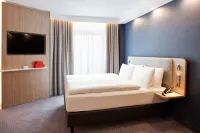 Holiday Inn Express and Suites Monheim am Rhein Hotels in der Nähe von Monheimer Tor