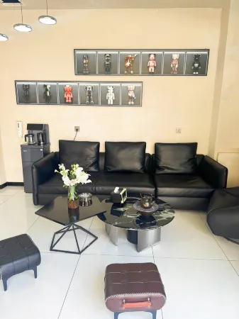 Number Seven E-Sports Hotel