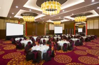 Emersia Hotel & Resort Batusangkar Hotels in Lima Kaum