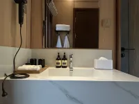 Wangchun Mountain | AWA Kinetic Hotel Vacation Apartment (Huanren Wangtiandong National Geopark) Hotels in Huanren