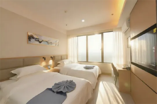 Sanhe Binshe Yingbin Building (Linqing Railway Station Wanyuan Scenic Area Branch)