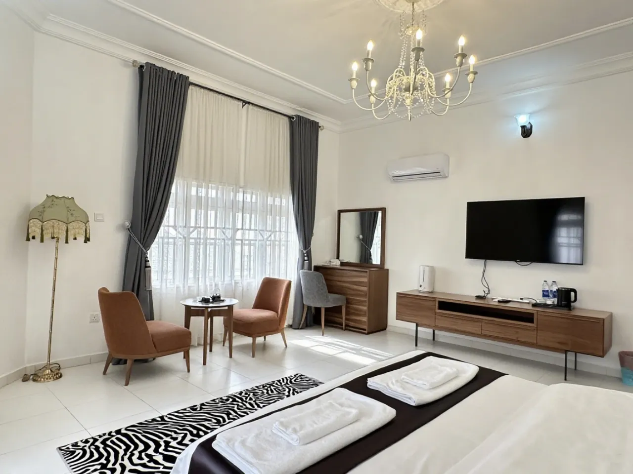 JUN YUE Hotel(Abuja Conference Center Branch · Chinese-friendly ) Phòng Photos