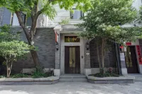 Qingyou Homestay (Kaifeng Wansui Mountain Wuxia City Qingming Shangmenyuan) - Evcil Hayvan Kabul Edilen Alan