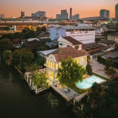 Arpo Pool Villa Riverside Bangkok Hotel berhampiran Stesen MRT Bang Phai