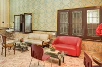 Hotel O Palembang near Taman Kambang Iwak Besak formerly Hotel Graha Bukit 塔利旺住宿飯店