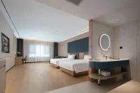 Elong Even Hotel (Lanzhou Zhongchuan International Airport) Hotels near Dinosaur Kingdom