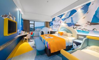 Chimelong Penguin Hotel